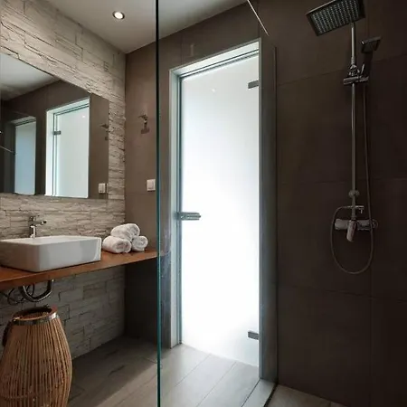 מלון Terezas סידריון