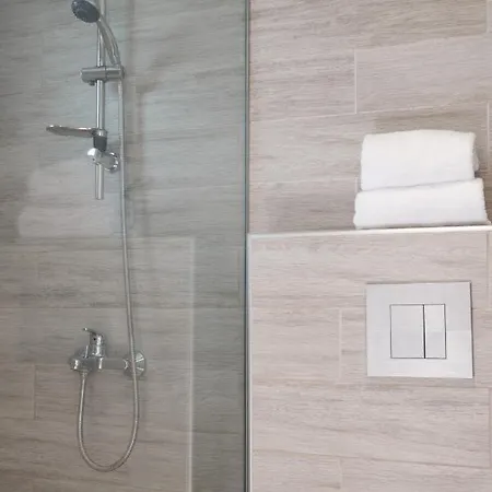 Terezas 4* Σιδάρι